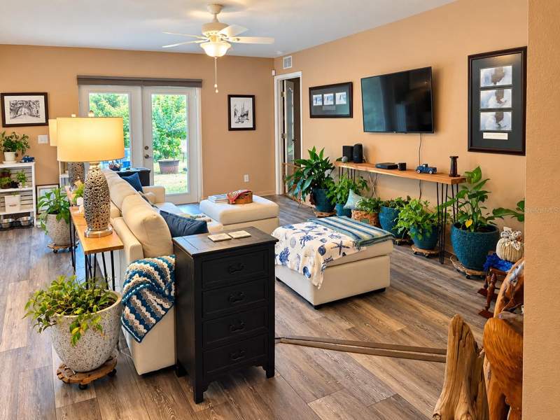 3 bedroom Single Family Residence at 414 Miles Boulevard, Ridge Dundee, Dundee — photo 5