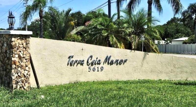 2 bedroom Manufactured Home at 5619 Bayshore Road #149, Terra Ceia Manor Co-Op, Palmetto — photo 4
