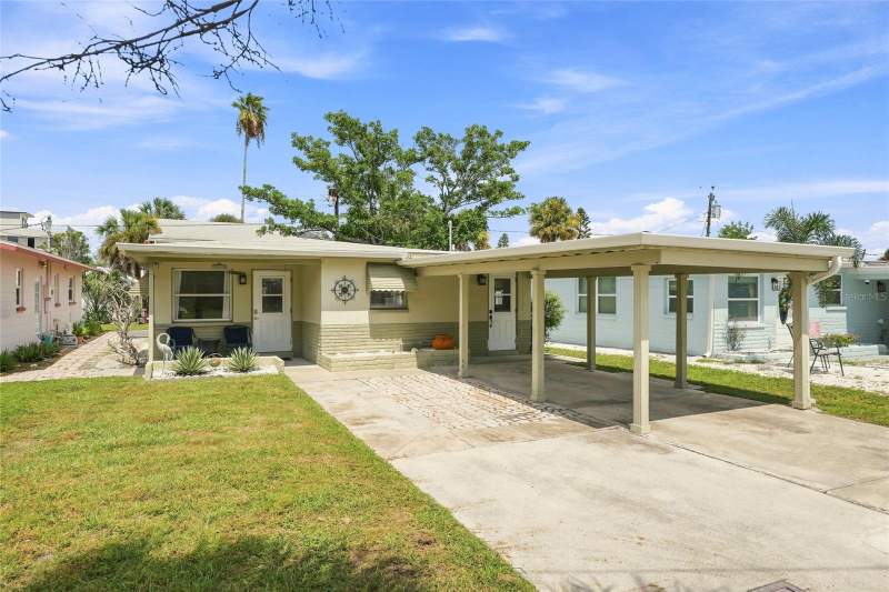 2 bedroom Single Family Residence at 13313 2nd Street, Pages Rep Of Mitchells Beach, Madeira Beach — photo 4