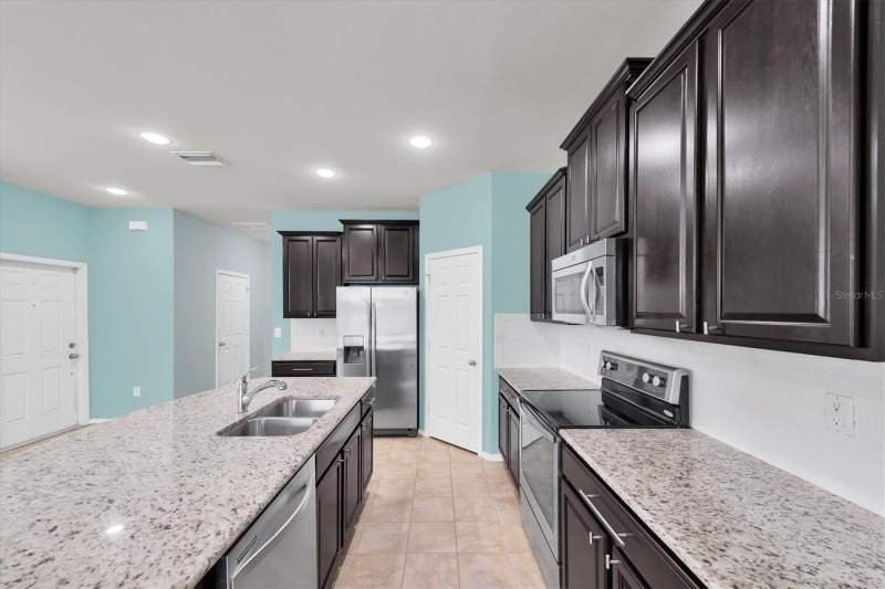 3 bedroom Townhouse at 4958 White Sanderling Court, Harvest Creek Village, Tampa — photo 4