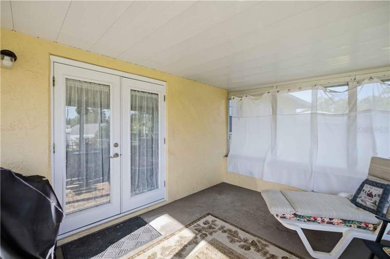 2 bedroom Single Family Residence at 671 W Buttonbush Drive, Beverly Hills, Beverly Hills — photo 4