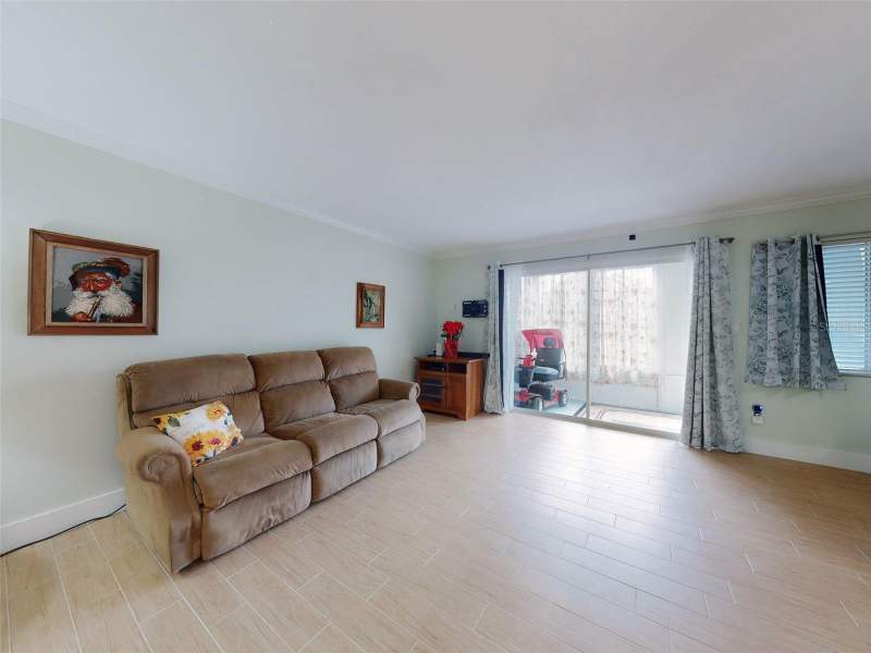 1 bedroom Condominium at 588 Bahia Circle #A, Fairways/Silver Spgs Shores Co, Ocala — photo 2