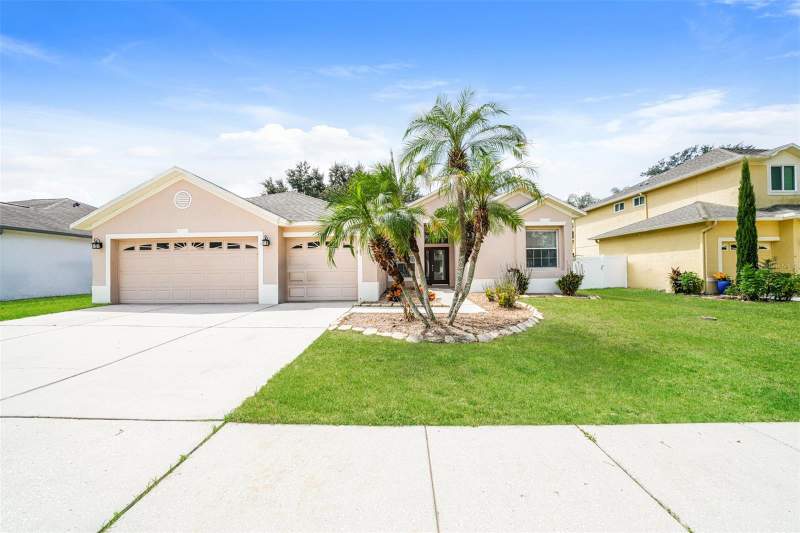 4320 BALINGTON DRIVE home for sale in Buckhorn Preserve