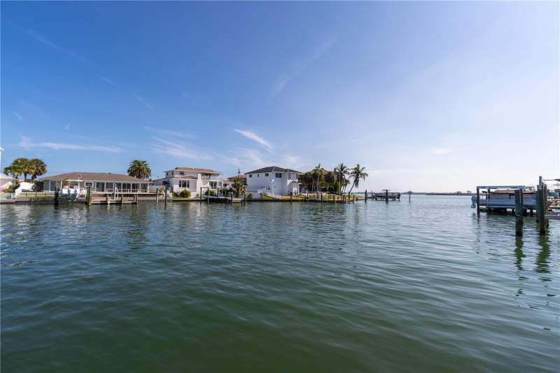 3 bedroom Single Family Residence at 440 Palm Island, Island Estates Of Clearwater Unit 6-A, Clearwater Beach — photo 3