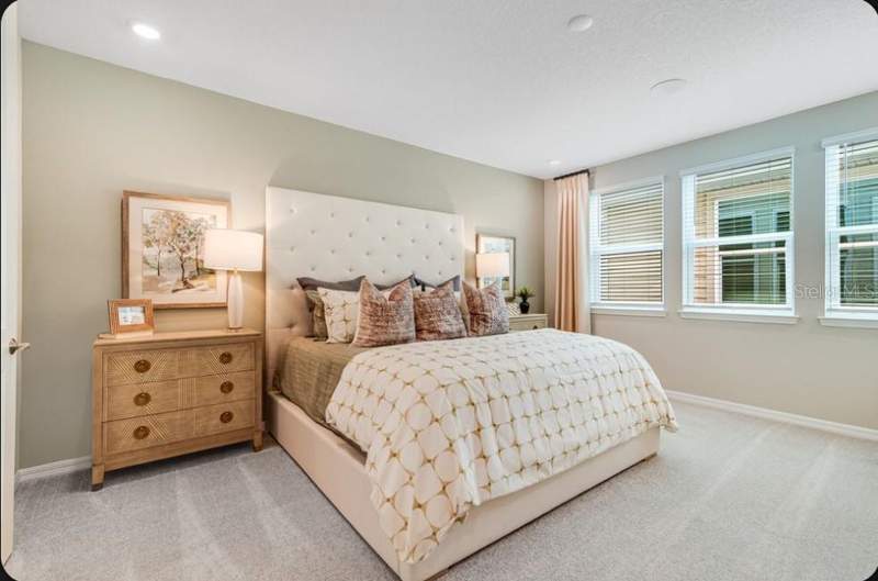 4 bedroom Single Family Residence at 5162 Dominion Alley, The Waters At Center Lake Ranch, St Cloud — photo 5