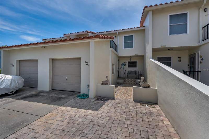 3 bedroom Townhouse at 2700 Bayshore Boulevard #525, Mediterranean Manors, Dunedin — photo 4