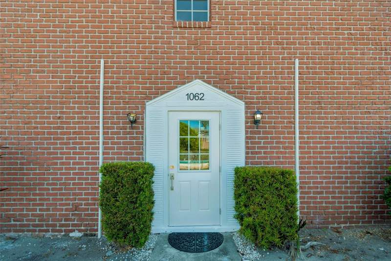 1 bedroom Condominium at 1062 85TH TERRACE #A, JAMESTOWN CONDO, ST PETERSBURG — photo 1