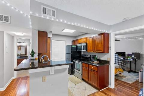1021 S Hiawassee Road #3928, Orlando FL - photo 8 of 29