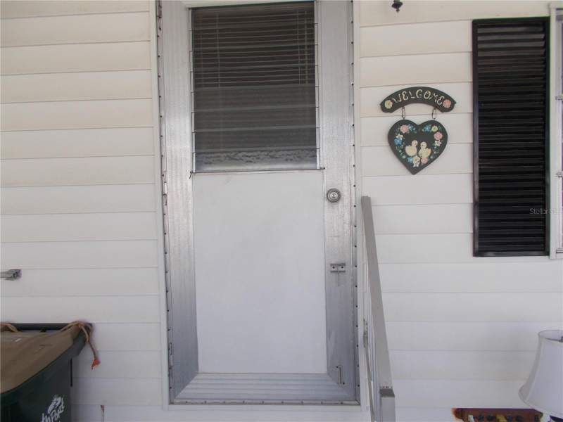 2 bedroom Mobile Home at 5039 Palena Boulevard, Holiday Park, North Port — photo 2