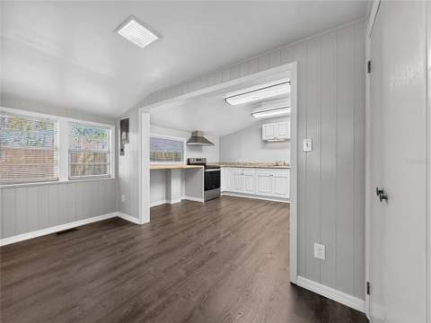 325 S 2nd Street, Leesburg FL - photo 6 of 52