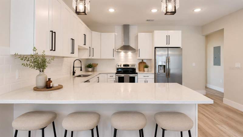 7 bedroom Single Family Residence at 4710 21st Street, Harris School Add, St Petersburg — photo 5