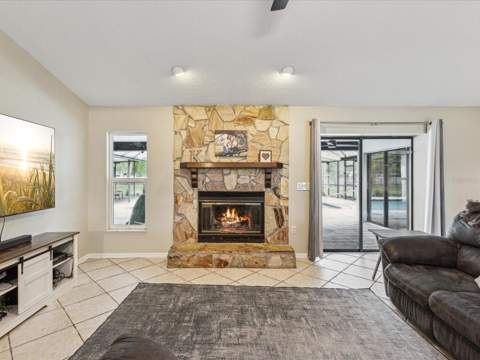 1222 Huntington Avenue, Spring Hill FL - photo 8 of 52
