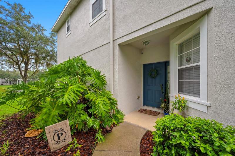 3 bedroom Townhouse at 10302 Stone Moss Avenue, Stonecreek Twnhms, Tampa — photo 3