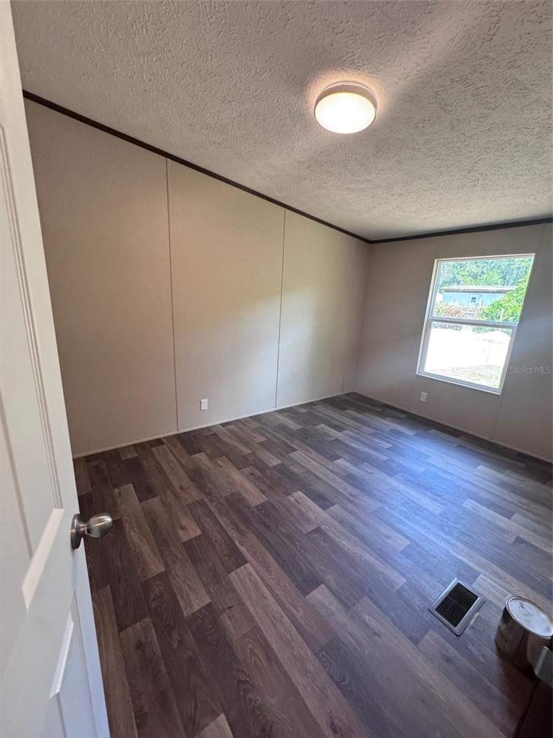 3 bedroom Manufactured Home at 11801 NW 20th Street, Ocala Estate, Ocala — photo 4