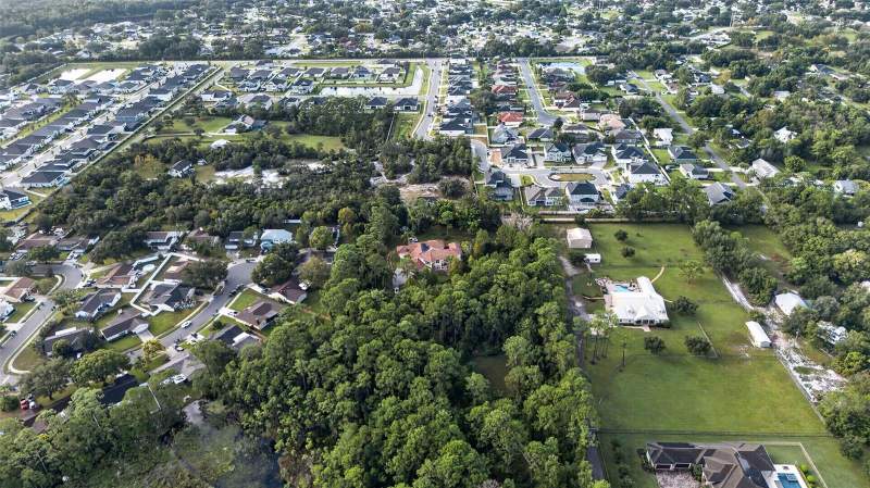 5 bedroom Single Family Residence at 779 E Chapman Road, Oviedo, Oviedo — photo 3