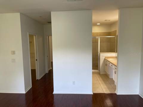 3153 Capri Isle Way, Orlando FL - photo 21 of 39