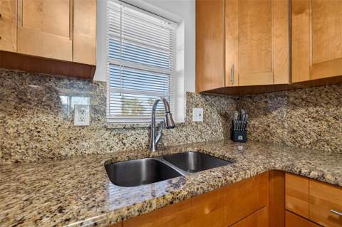 7625 Sun Island Drive #207, South Pasadena FL - photo 7 of 42