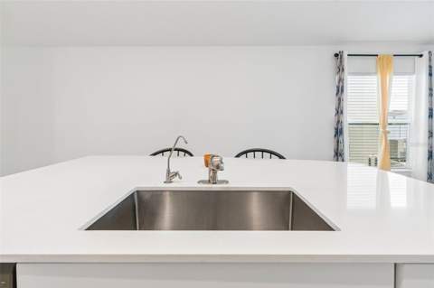 3511 Great Park Ct, Plant City FL - photo 9 of 68