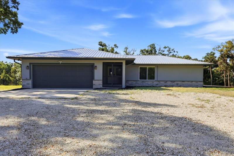 3 bedroom Single Family Residence at 5361 Myakka Valley Trail, Myakka Valley Ranches, Sarasota — photo 2