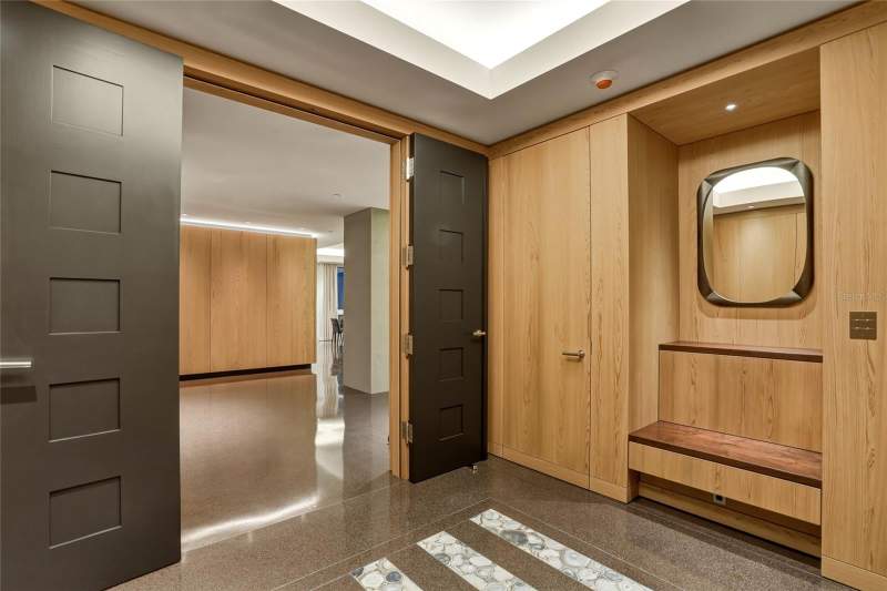 3 bedroom Condominium at 400 Beach Drive #2605, 400 Beach Drive Condo, St Petersburg — photo 4