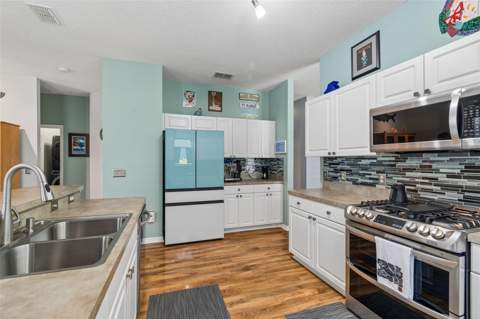 3550 Ferrell Street, New Port Richey FL - photo 15 of 99