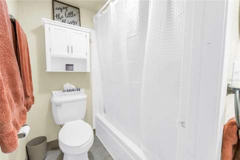 3620 41st Way #F, St Petersburg FL - photo 10 of 46