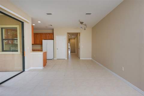 4015 Overture Circle #314, Bradenton FL - photo 18 of 57