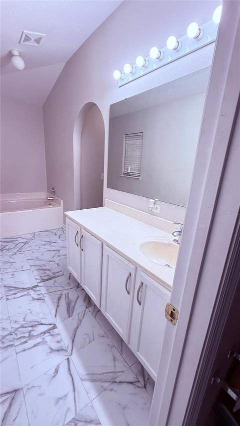 5764 Royal Hills Circle, Winter Haven FL - photo 16 of 27