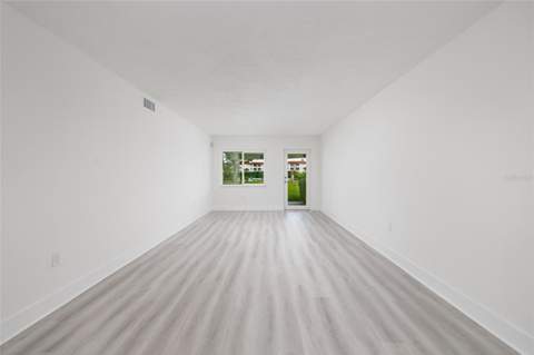 4550 Overlook Drive #154, St Petersburg FL - photo 21 of 48