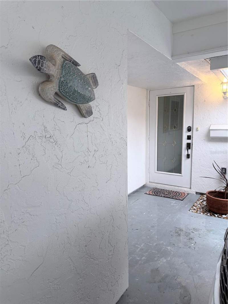 2 bedroom Villa at 2320 Aquabluff Place #V274, Strathmore Riverside III, Sarasota — photo 2