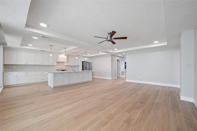 2 bedroom Condominium at 14048 Gulf Boulevard #402, Gulf Shores 2nd Add, Madeira Beach — photo 5