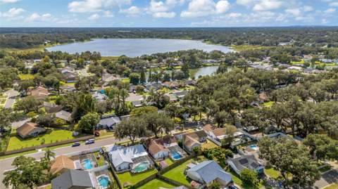 1908 Landside Drive, Valrico FL - photo 8 of 57
