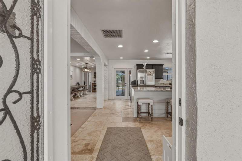 4 bedroom Single Family Residence at 101 Marlin Drive, Charlotte Park, Punta Gorda — photo 4