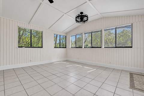 7229 Plathe Road, New Port Richey FL - photo 6 of 33