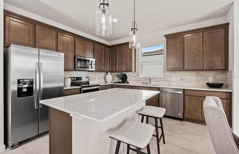 4 bedroom Single Family Residence at 1424 Hamilton Way, Silverlake Phase 2, Lake Alfred — photo 4