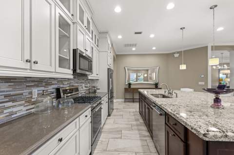 12014 Perennial Place, Lakewood Ranch FL - photo 14 of 75