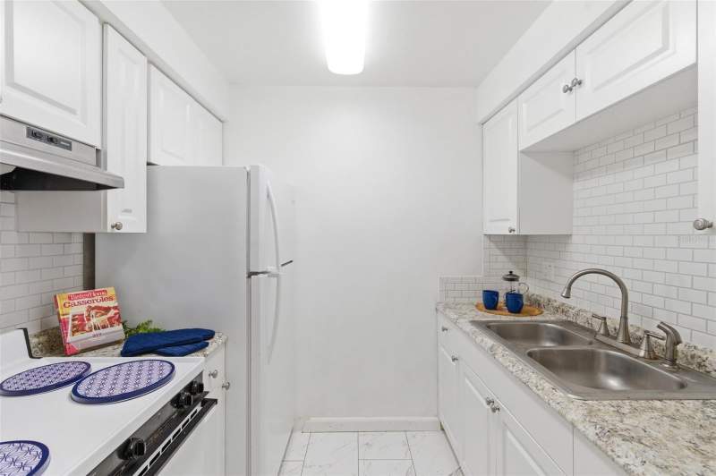 1 bedroom Condominium at 2353 Shelley Street #19, Shelley Gardens 2 Condo, Clearwater — photo 4
