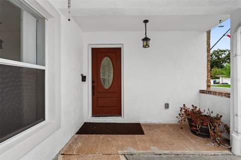 4607 Sawgrass Boulevard, New Port Richey FL - photo 7 of 64