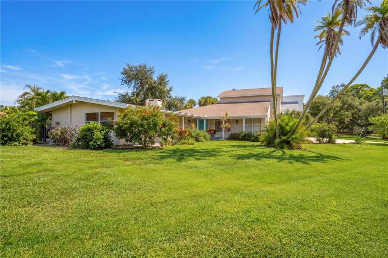 5 bedroom Single Family Residence at 1804 Baywood Drive, Bay View Acres, Sarasota — photo 3