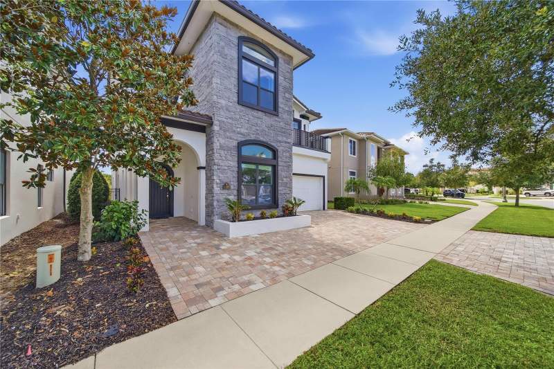 7 bedroom Single Family Residence at 1051 Jack Nicklaus Court, Reunion West Fairways 17 & 18 Rep, Kissimmee — photo 2