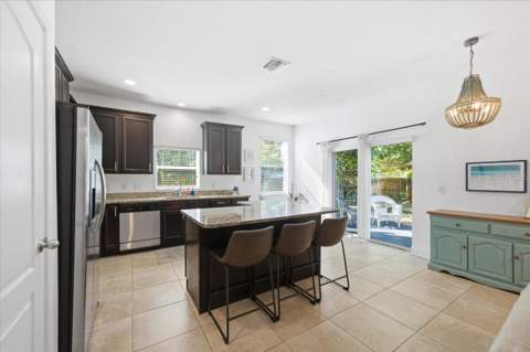 12330 N Rome Avenue, Tampa FL - photo 12 of 38