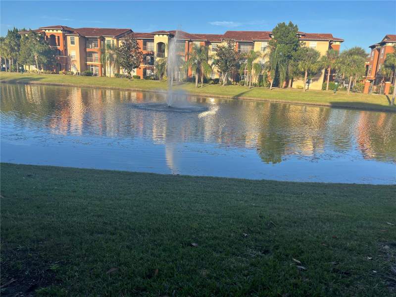 2 bedroom Condominium at 5572 Metrowest Boulevard #209, Palms Club Condo, Orlando — photo 2