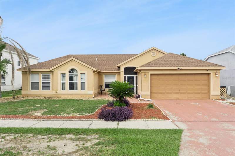 8611 PRIMROSE DRIVE home for sale in Lindfields