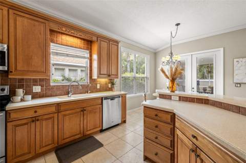 19425 Melody Fair Place, Lutz FL - photo 13 of 45