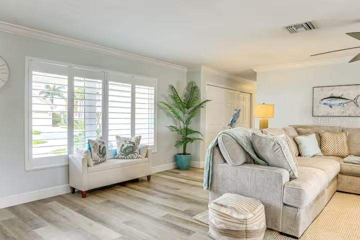 3 bedroom Single Family Residence at 924 Arlington Road, Palmetto Skyway Rep, Palmetto — photo 5