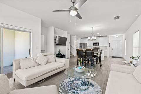1286 Wispy Cypress Drive, Kissimmee FL - photo 10 of 29