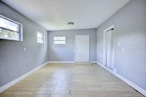 3009 Marathon Avenue, Orlando FL - photo 12 of 36