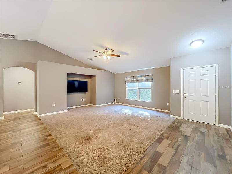 3 bedroom Single Family Residence at 2212 Gamewell Court, Deltona Lakes Unit 04, Deltona — photo 3