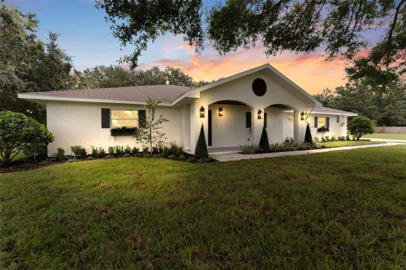 10204 TRANQUIL LANE home for sale in Lakeside Grove Estates Homes for Sale: 18 Homes (1979–2004)