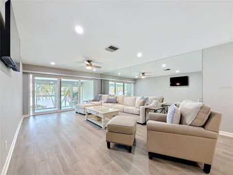 355 Boca Ciega Point Boulevard #355, St Petersburg FL - photo 14 of 89